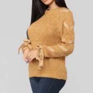 💛Love Tree Mustard Braided Sleeve Sweater Coquette Cozy‎ Warm Size Medium